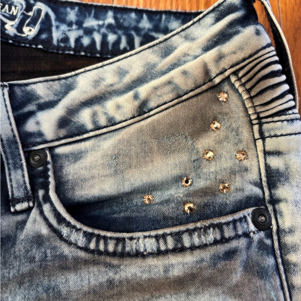RARE * ROBIN’S JEANS MOTORCYCLE MOTO ACID WASH STUDDED JEANS * Cut 606966 * Y2K - Picture 6 of 17